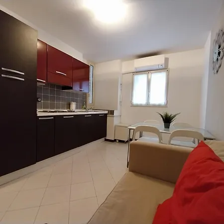 Il Faro - Garage Mt 4,75 - Mt 150 - 09001-lt-1414 Apartment